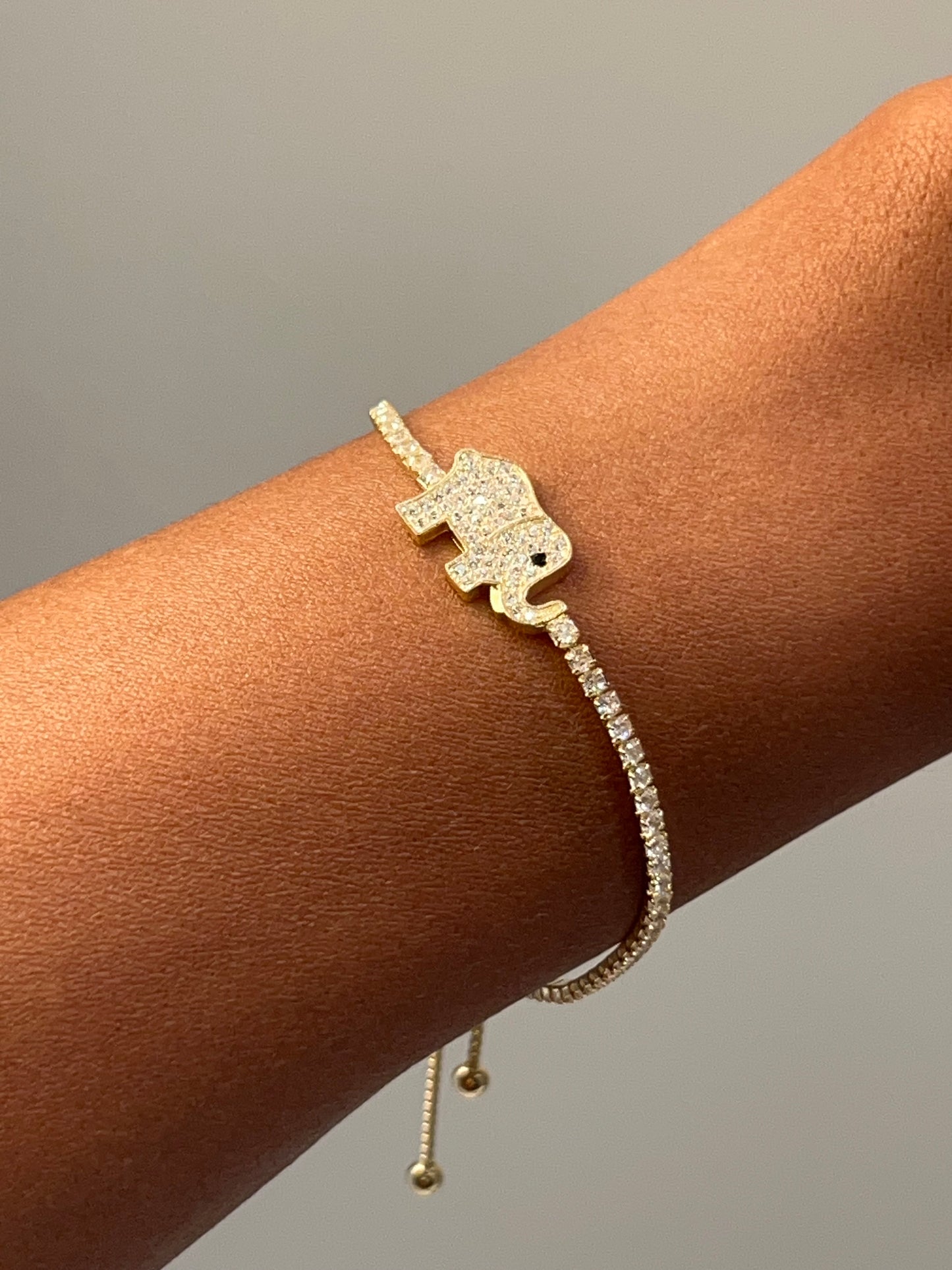 Que te voy a enseñar Elefant bracelet