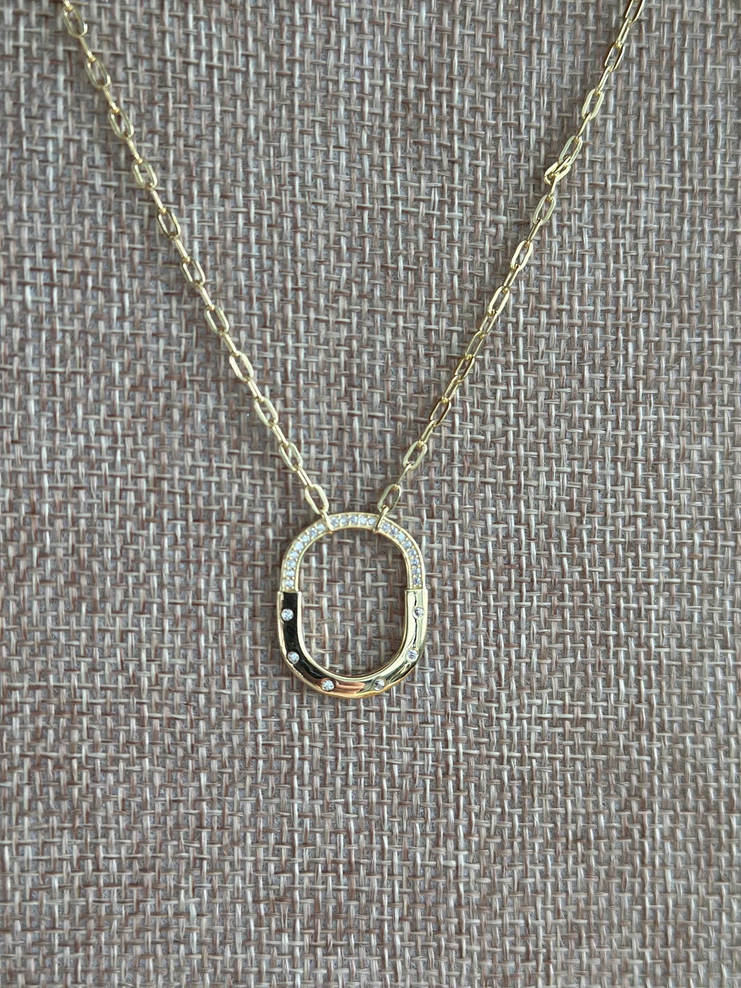 Oval necklace