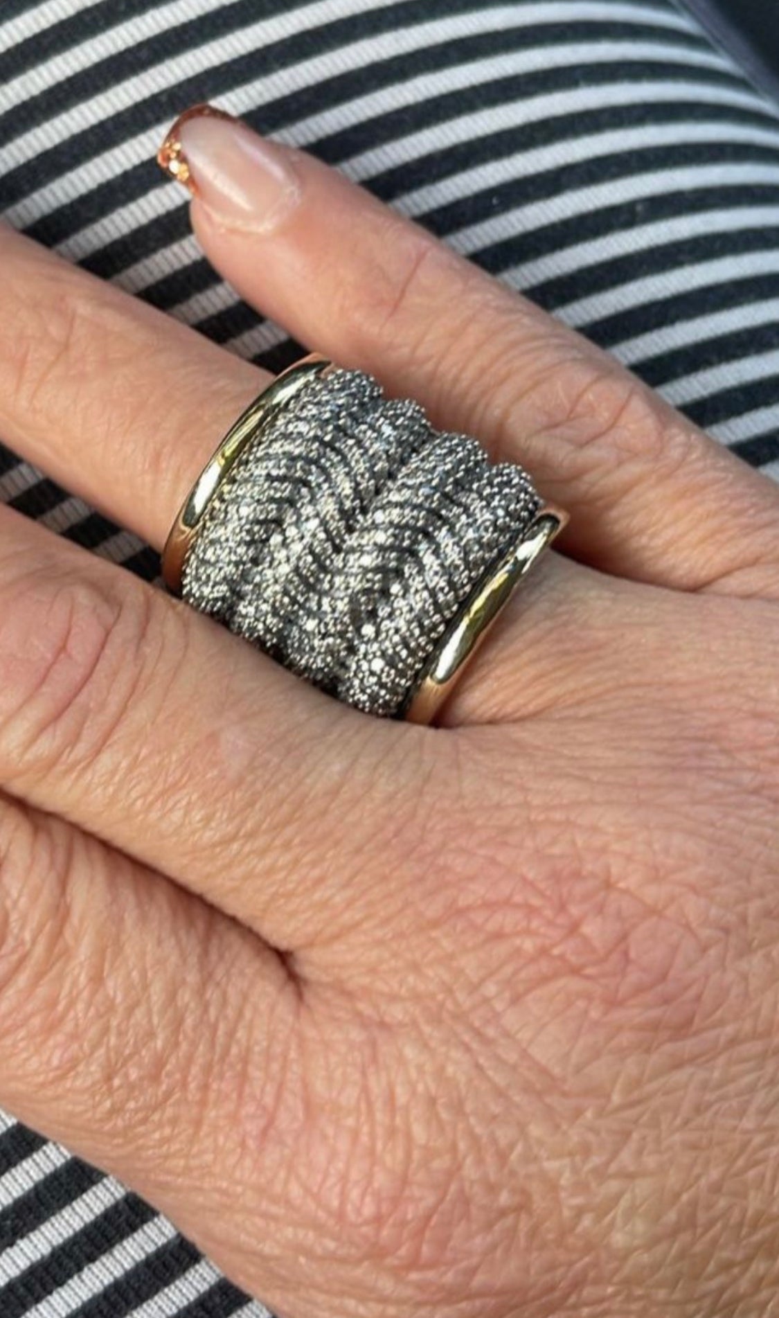 Ring with layers