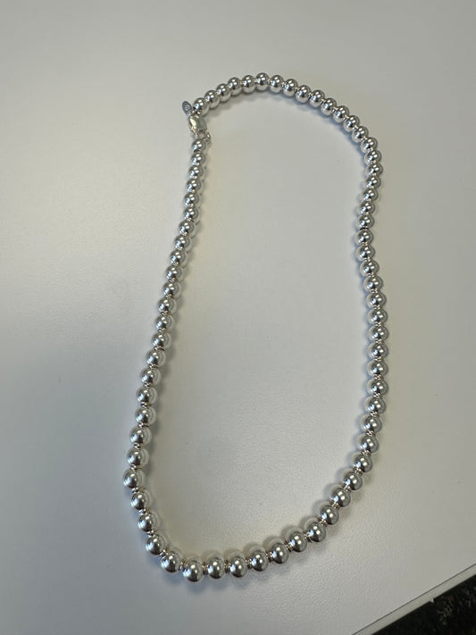 Silver balls necklace